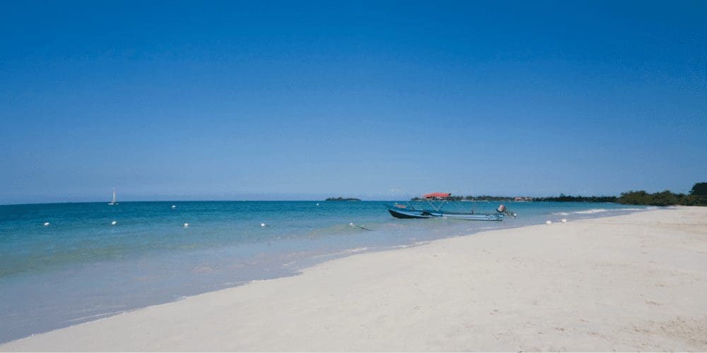 Negril beach